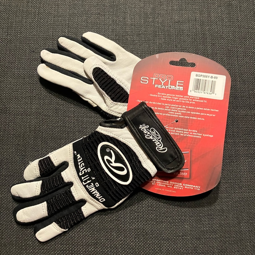 Rawlings BGP355Y Youth Batting Gloves

Youth medium
